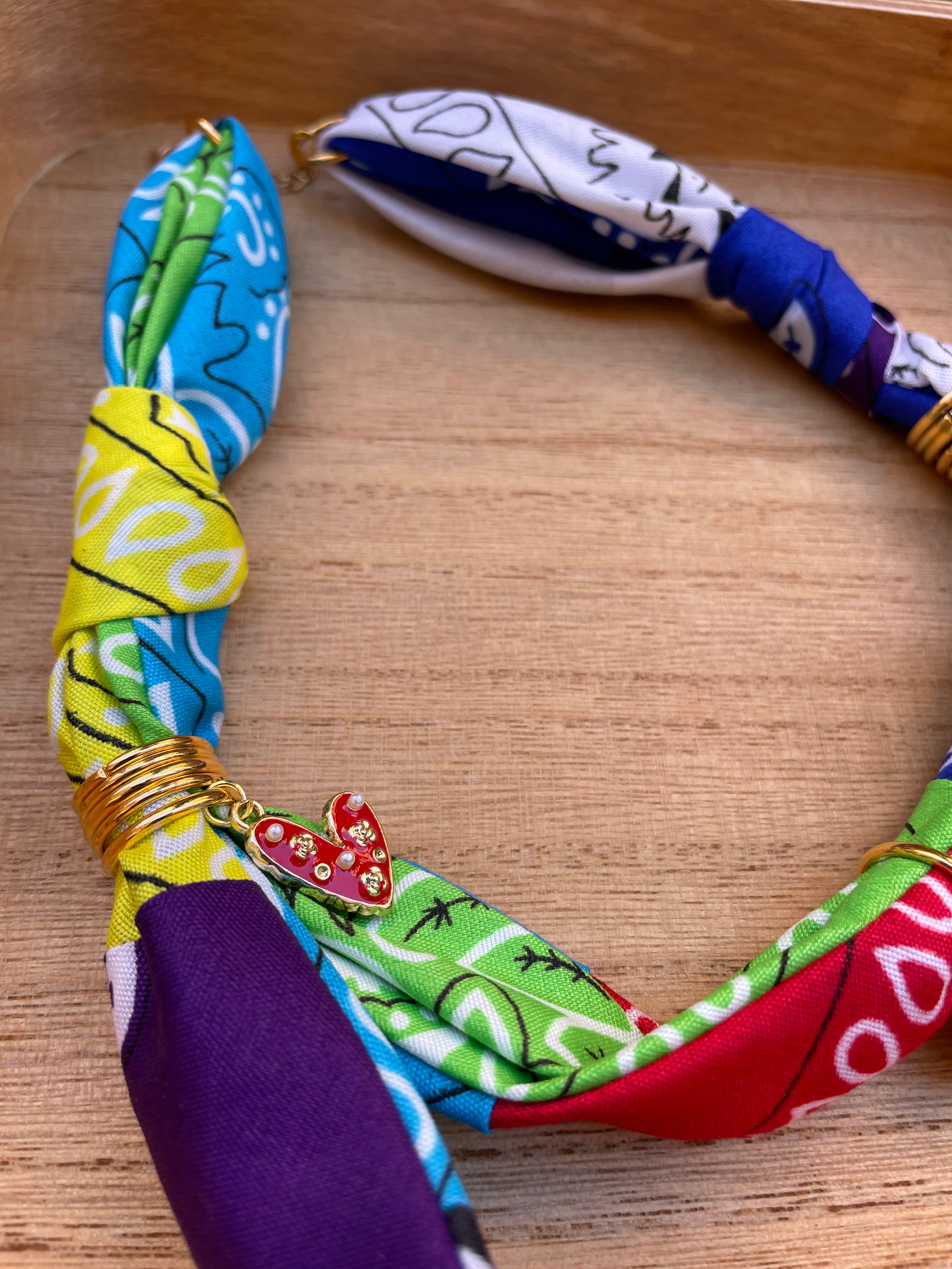 Collar Bandana - B17