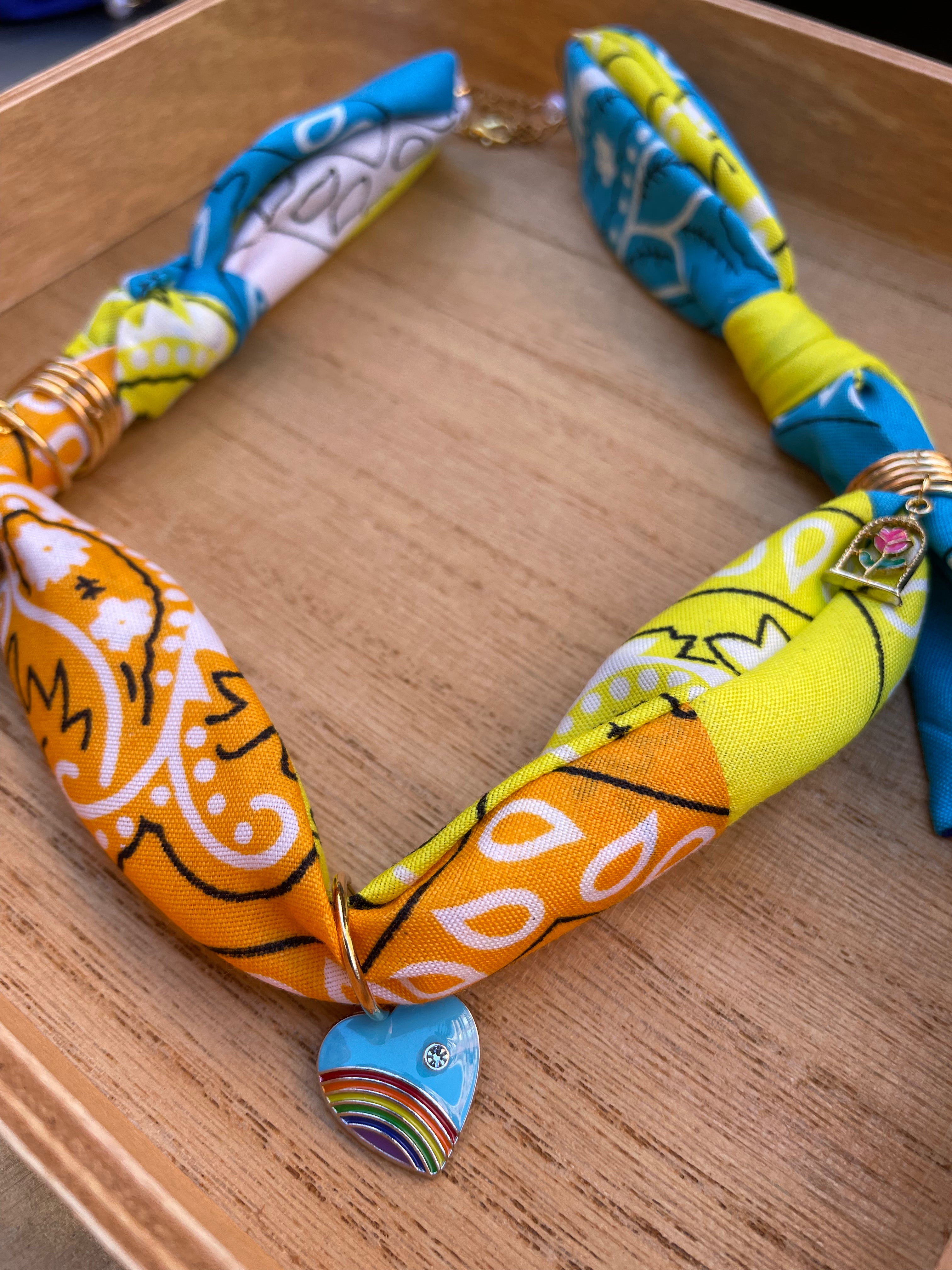 Collar Bandana - B15