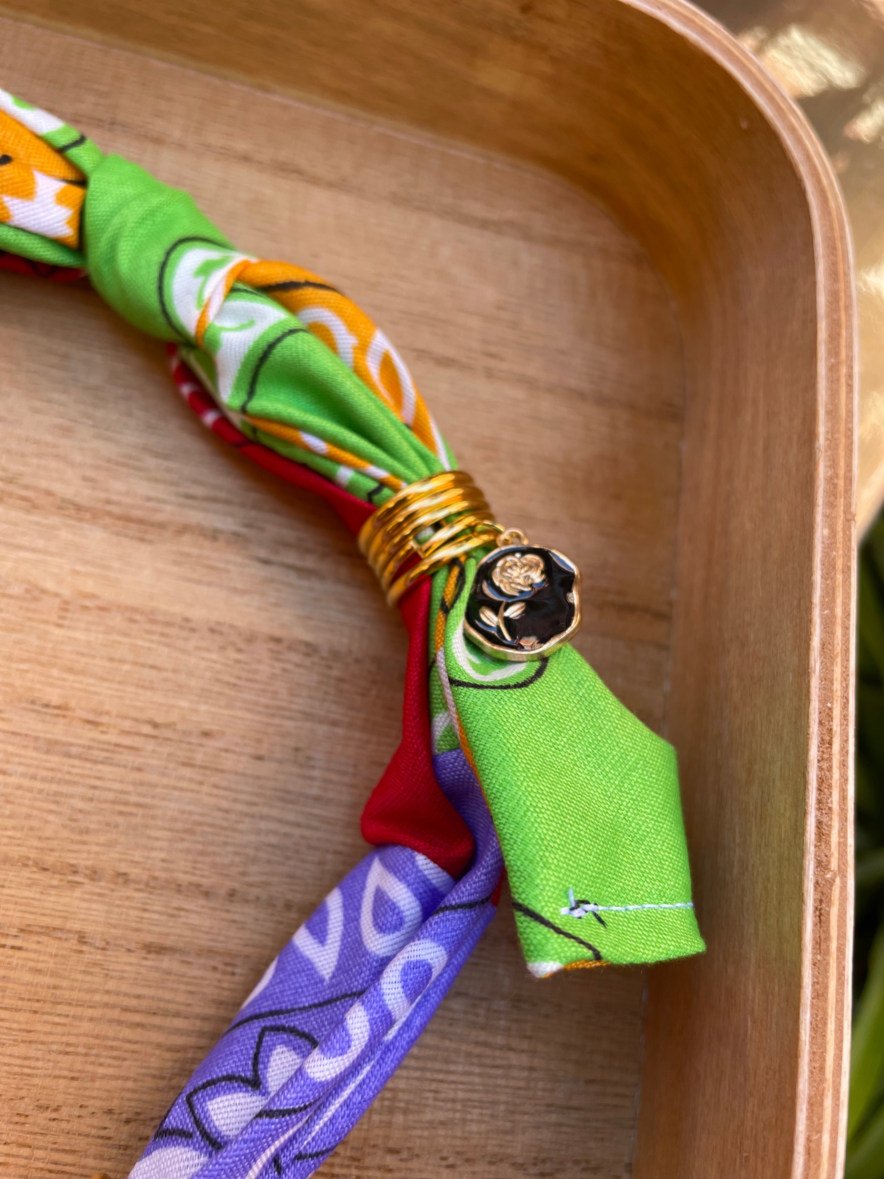 Collar Bandana - B13