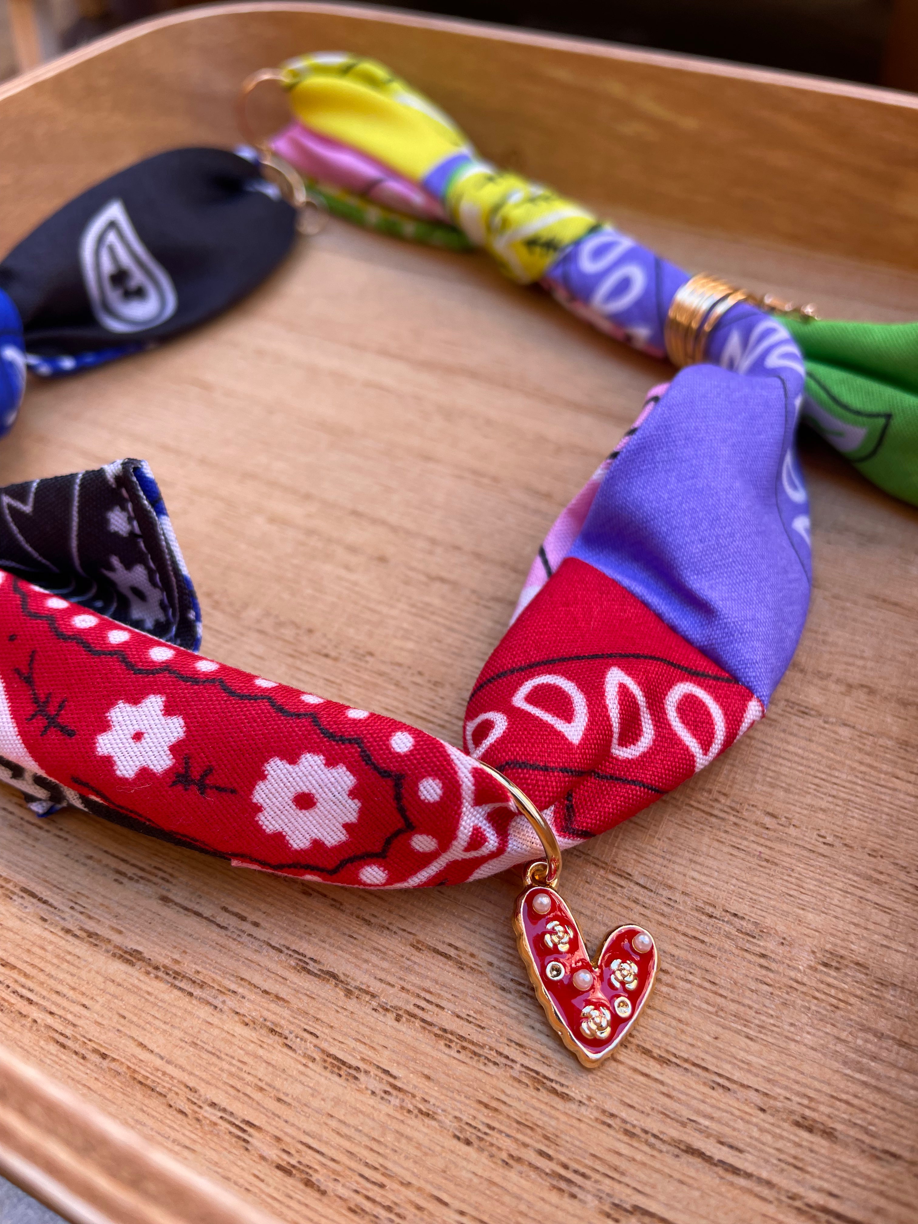 Collar Bandana - B11