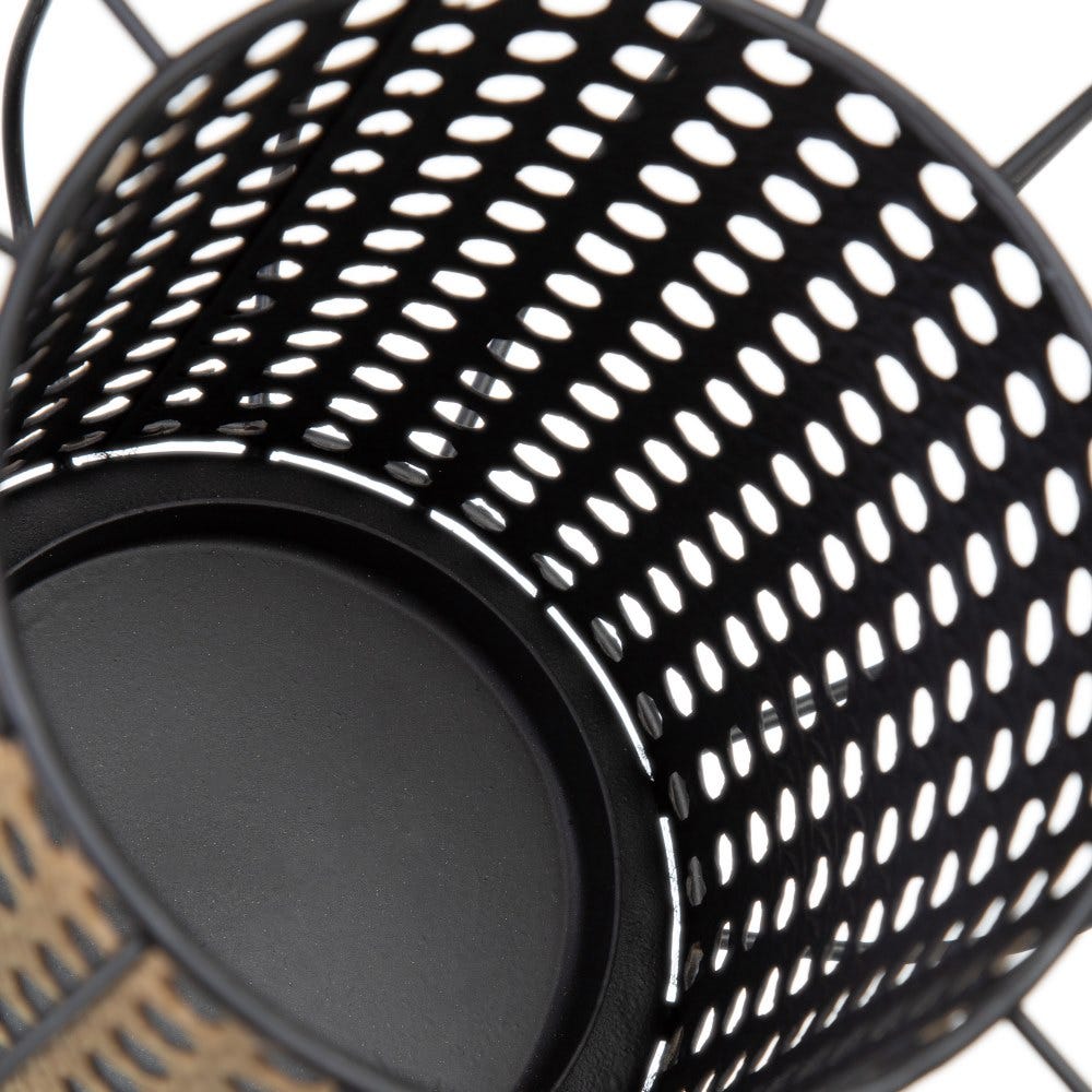 CANDLE HOLDER - NATURAL ROTAN - BLACK METAL - Musgo Bazar