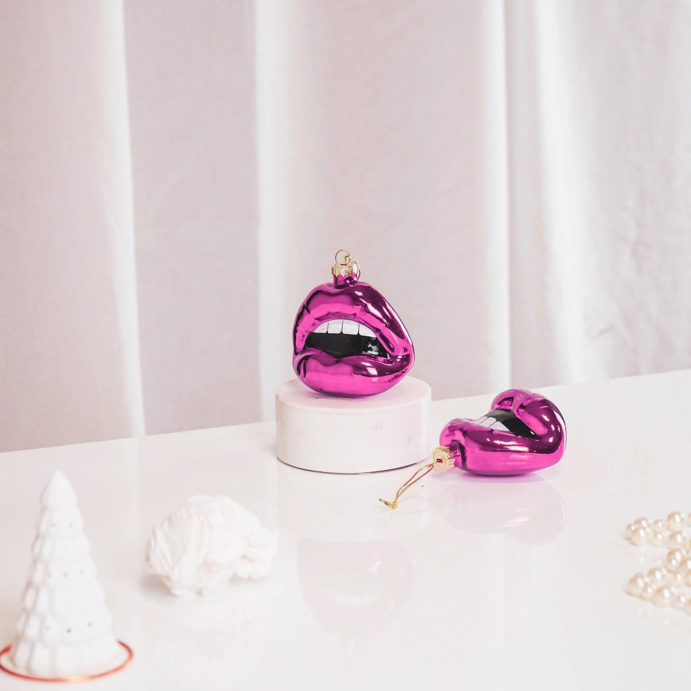Christmas Ornament - Lips - Musgo Bazar