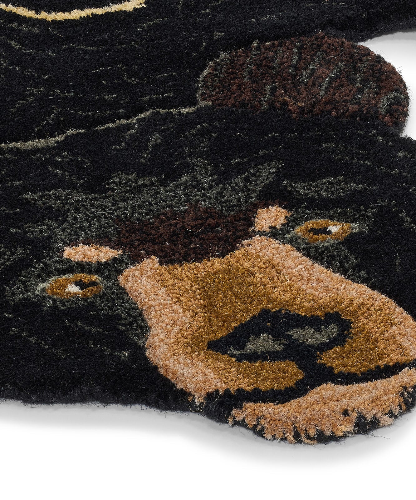 Doing Goods - Blooming Black Bear Rug Large - Musgo Bazar