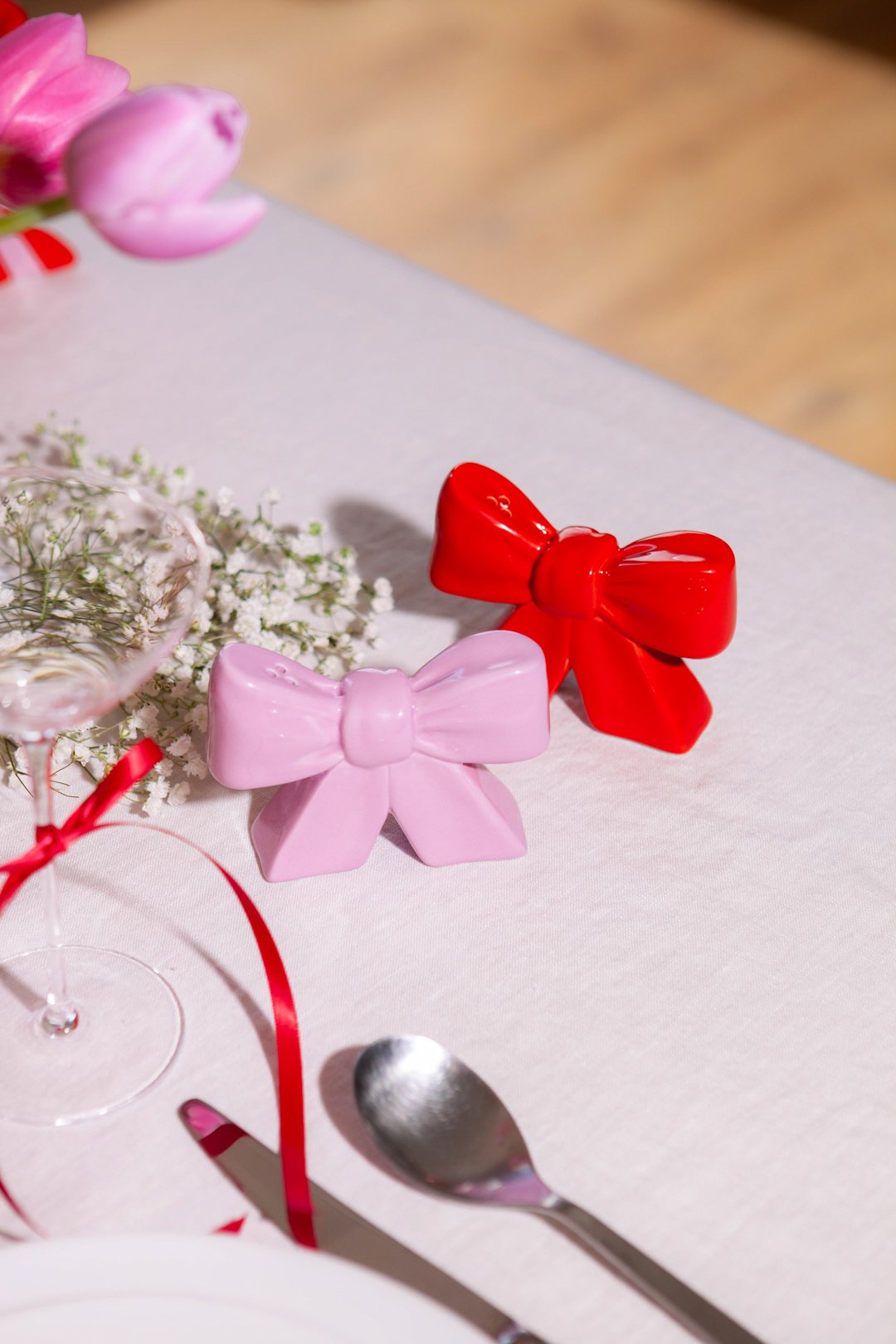 DOIY - Salt and Pepper shakers - Musgo Bazar