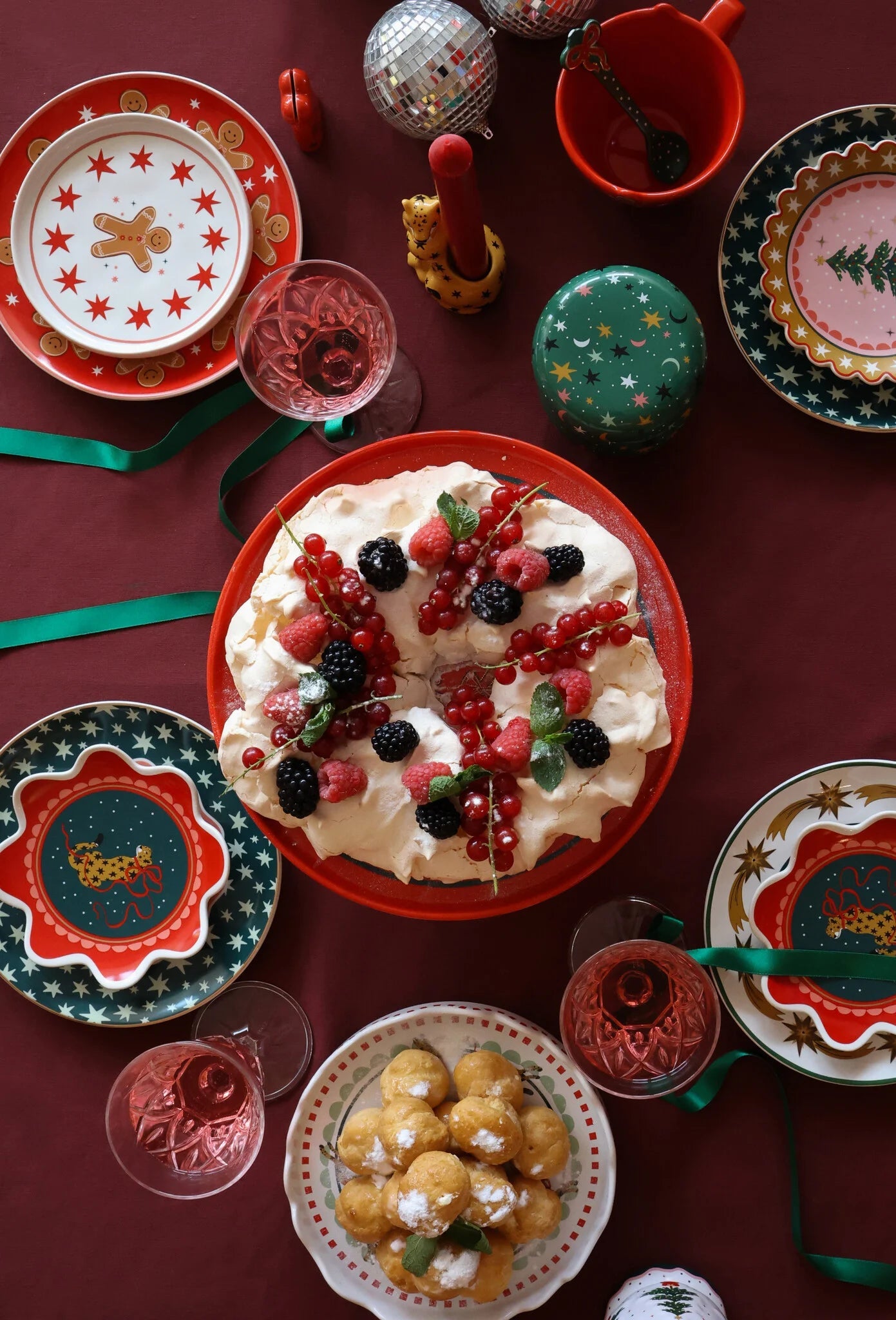 Tableware ATLITW - Plate Reindeer and Bow - Musgo Bazar