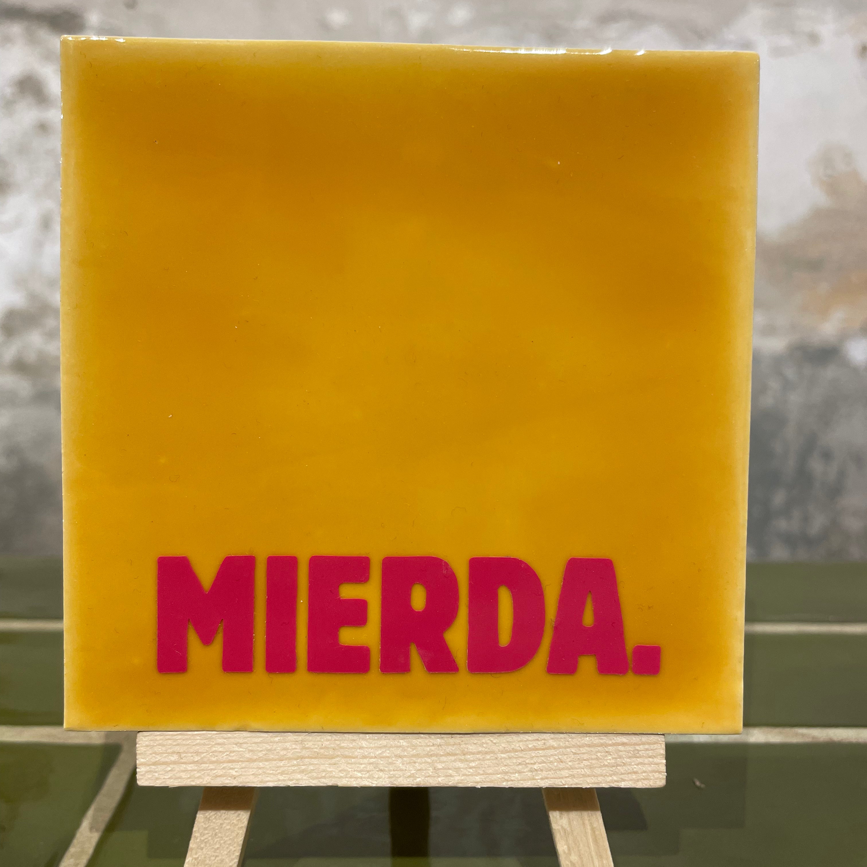 Azulejo con Estampado - MIERDA (¡Mierda!)