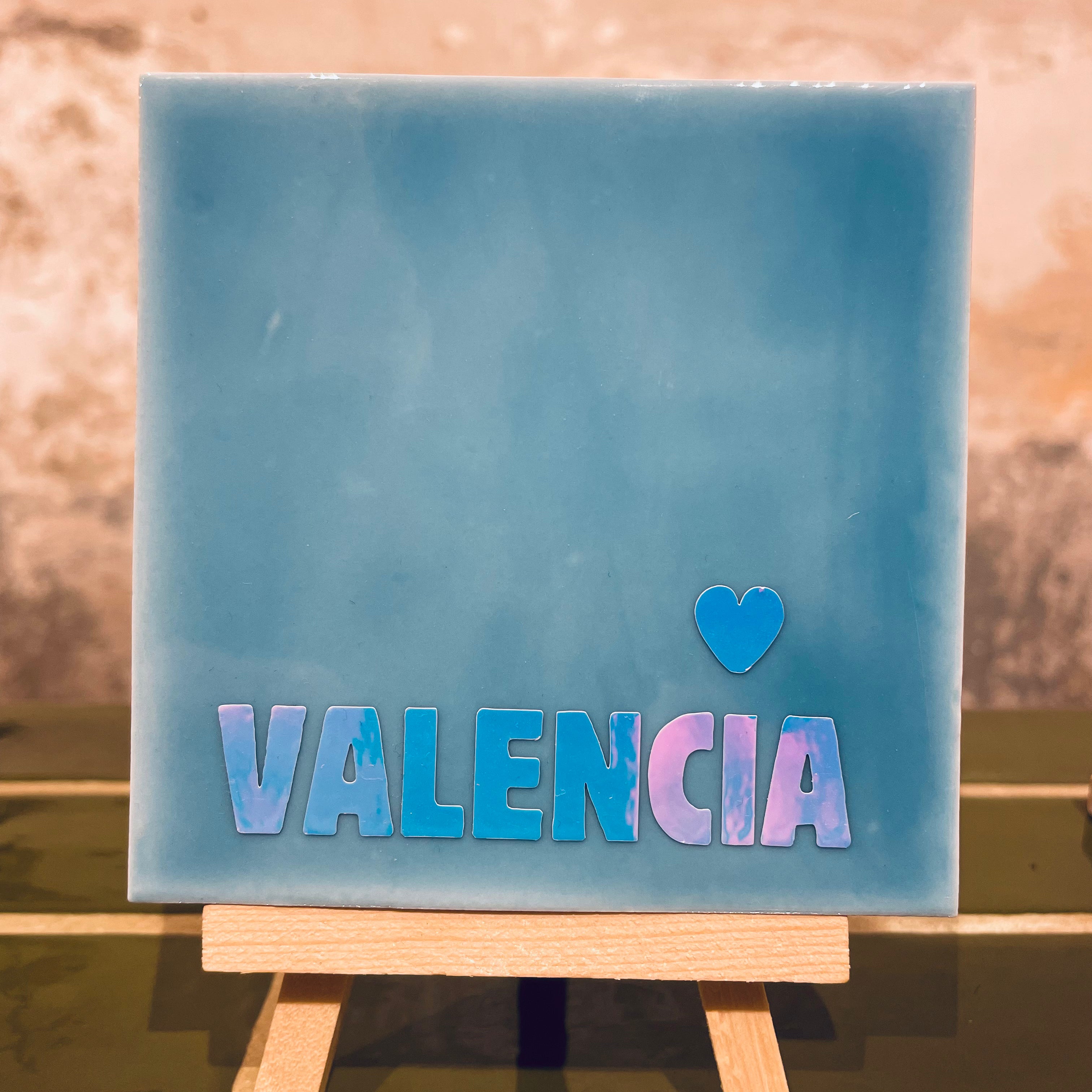 Azulejo artesanal “Valencia” – Recuerdo con alma - (1 - Light Blue)