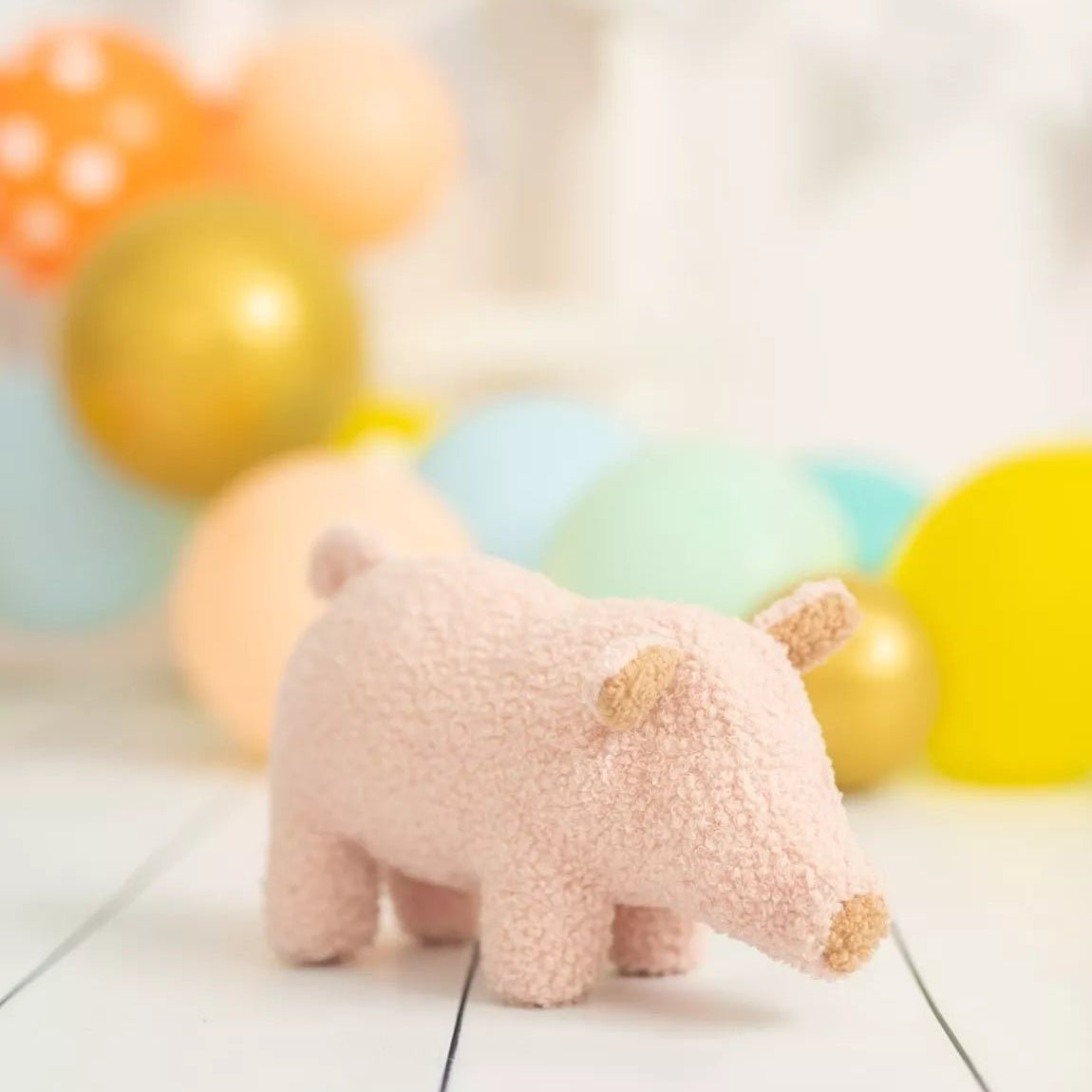 Baby Pig - Musgo Bazar