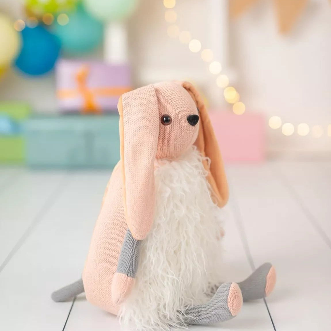 Bunny - Crochet Cushion - Musgo Bazar