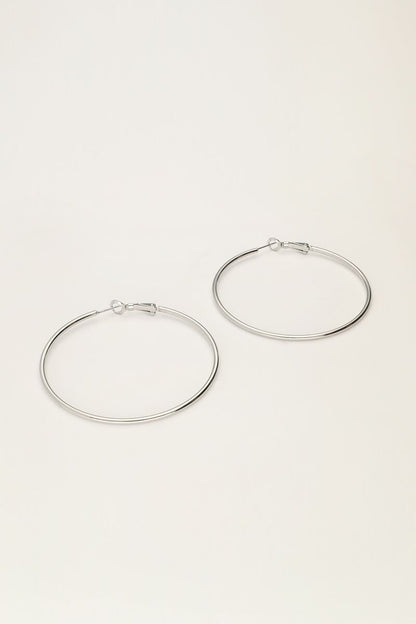Thin Medium Hoop Earrings – Stainless Steel - Musgo Bazar